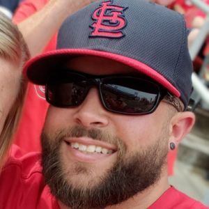 Meet your Posher, Cole